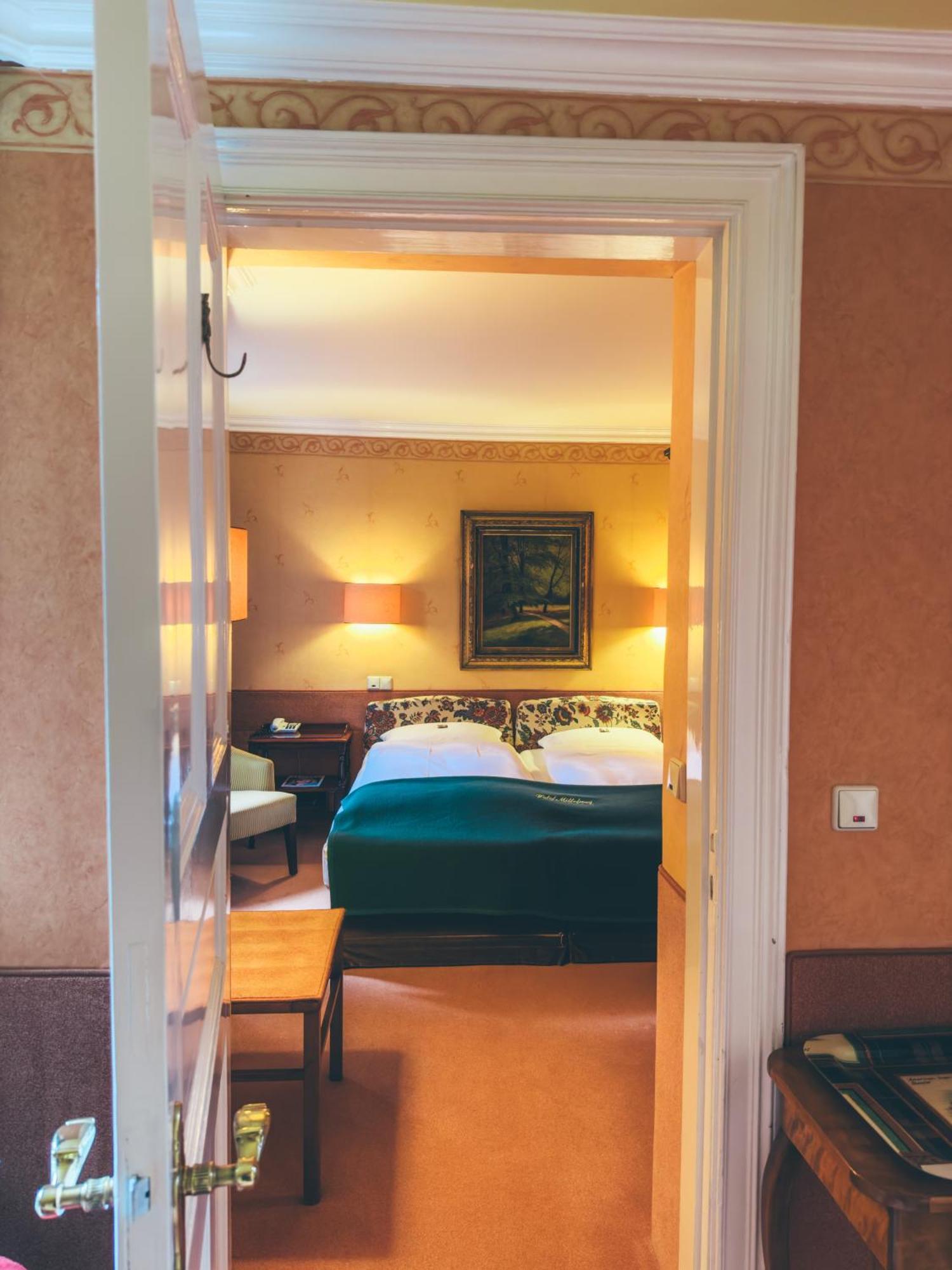 Hotel Mittelweg Hamburgo Habitación foto
